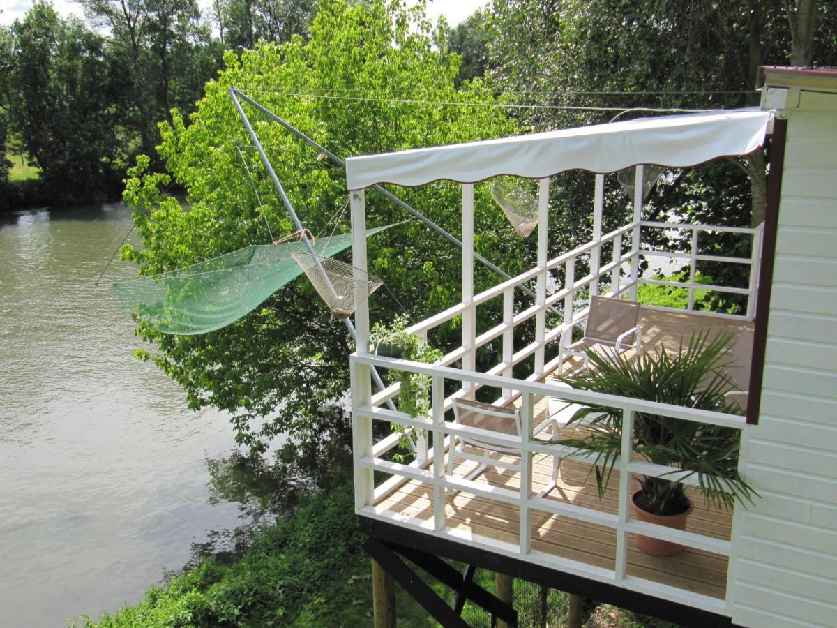 Camping Belle Riviere Chaniers Bagian luar foto