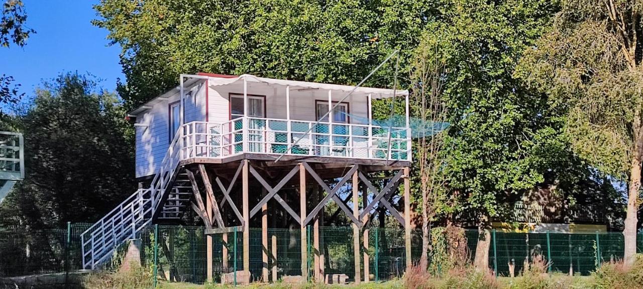 Camping Belle Riviere Chaniers Bagian luar foto
