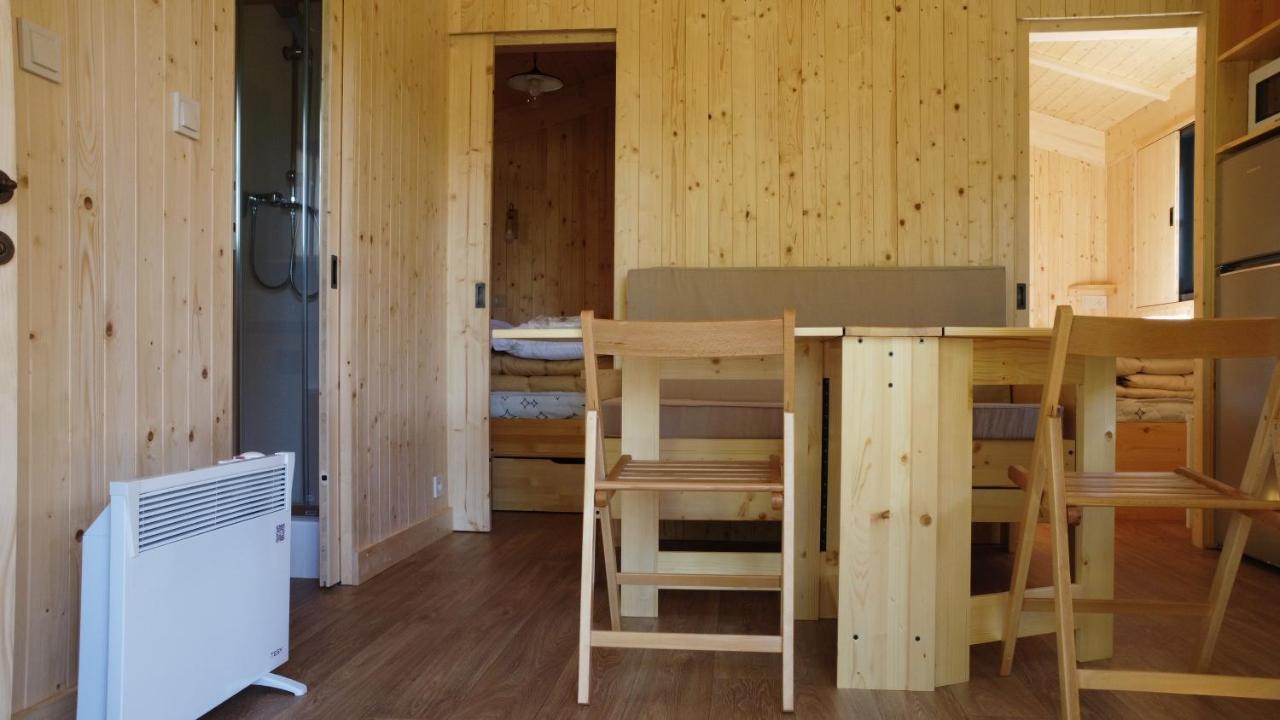 Camping Belle Riviere Chaniers Bagian luar foto